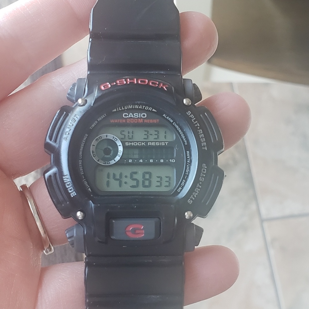 Men's Casio G-Shock DW-9052 Watch